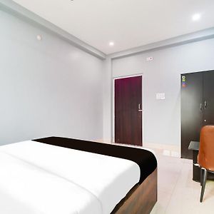 Triple Room Bathroom